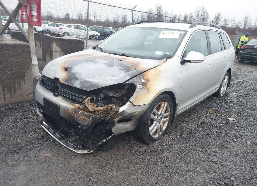 Photo 2 of 2012 Volkswagen Jetta SPORTWAGEN 2.0L TDI (VIN 3VWPL7AJ0CM621873)