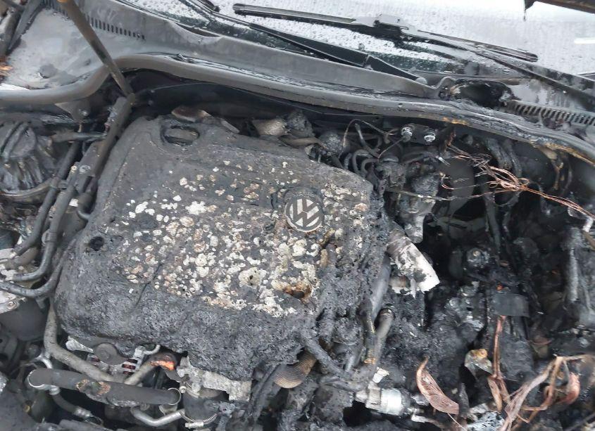 Photo 6 of 2012 Volkswagen Jetta SPORTWAGEN 2.0L TDI (VIN 3VWPL7AJ0CM621873)