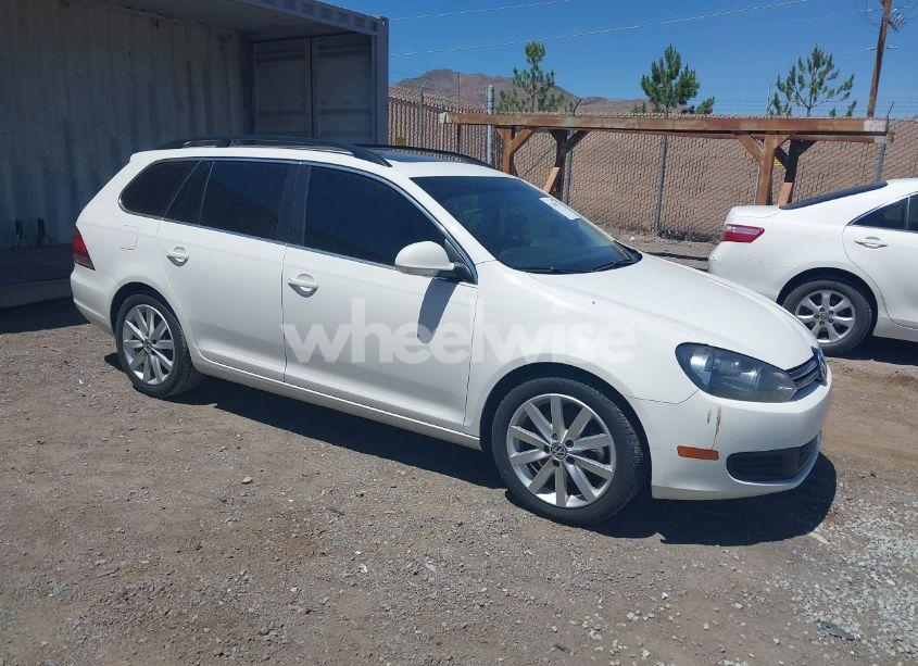 2012 Volkswagen Jetta SPORTWAGEN 2.0L TDI (VIN 3VWPL7AJ0CM682656) main photo