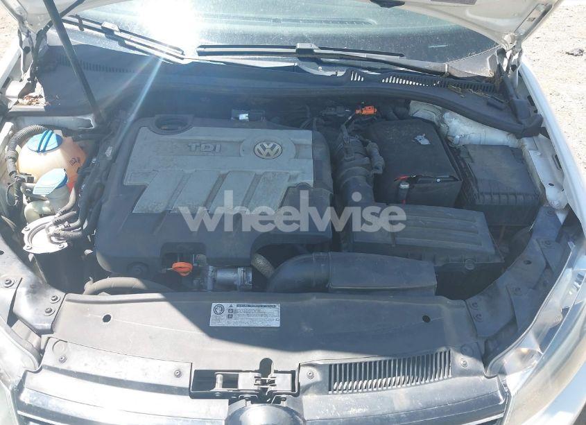 Photo 10 of 2012 Volkswagen Jetta SPORTWAGEN 2.0L TDI (VIN 3VWPL7AJ0CM682656)