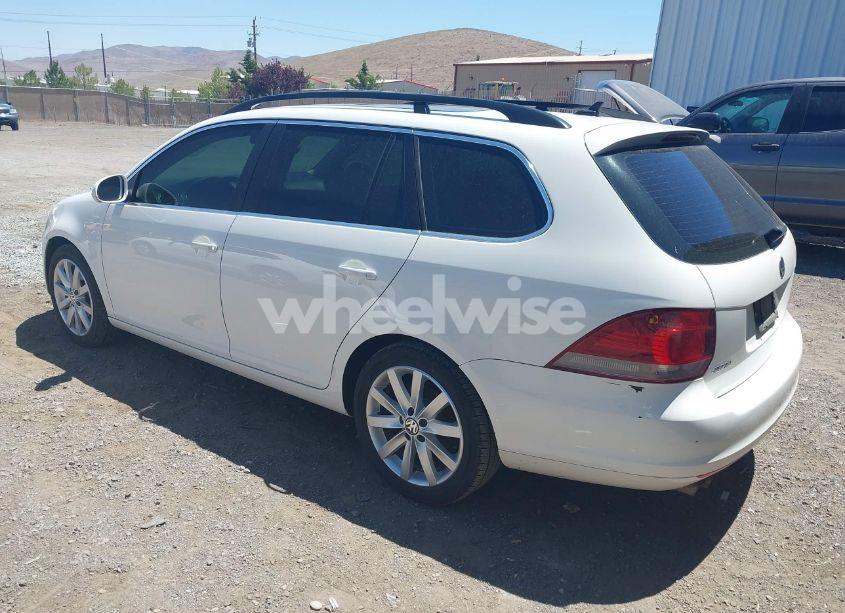 Photo 3 of 2012 Volkswagen Jetta SPORTWAGEN 2.0L TDI (VIN 3VWPL7AJ0CM682656)