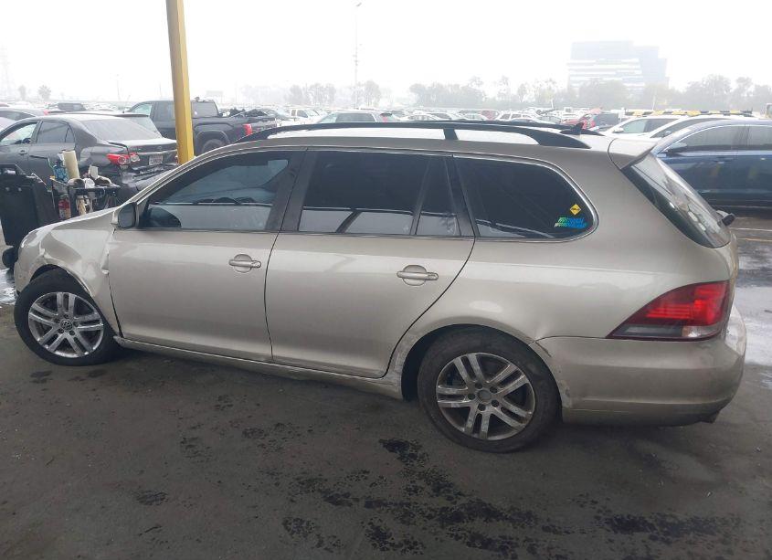 Photo 14 of 2013 Volkswagen Jetta SPORTWAGEN 2.0L TDI (VIN 3VWPL7AJ0DM617307)