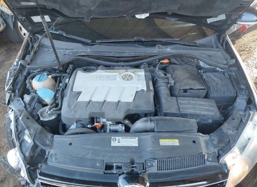 Photo 10 of 2013 Volkswagen Jetta SPORTWAGEN 2.0L TDI (VIN 3VWPL7AJ0DM695246)