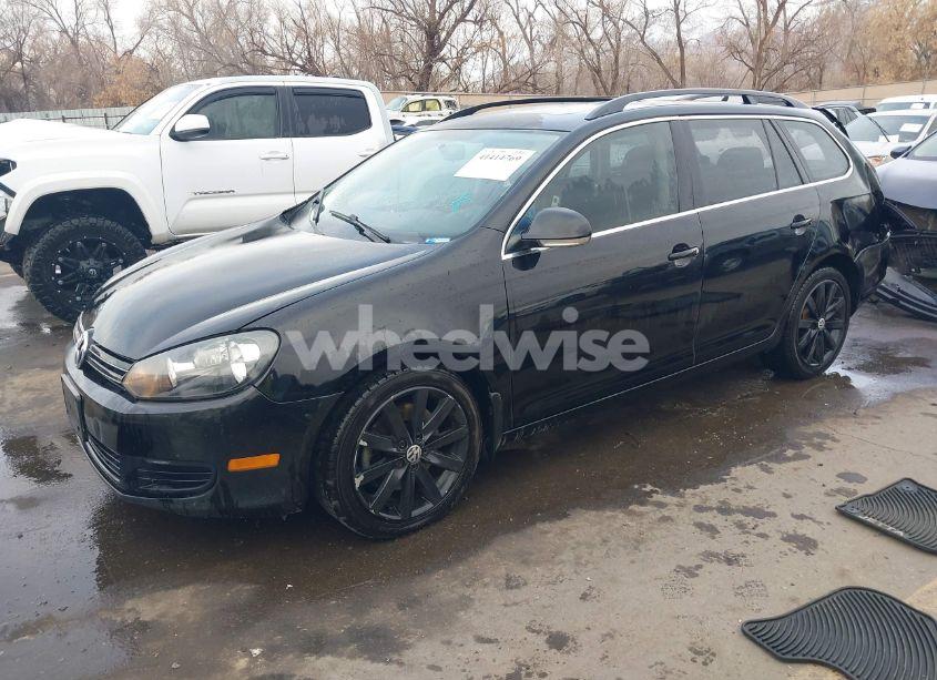 Photo 2 of 2011 Volkswagen Jetta SPORTWAGEN 2.0L TDI (VIN 3VWPL7AJ1BM654444)