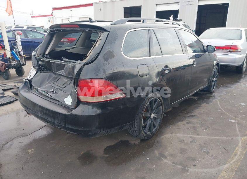 Photo 4 of 2011 Volkswagen Jetta SPORTWAGEN 2.0L TDI (VIN 3VWPL7AJ1BM654444)