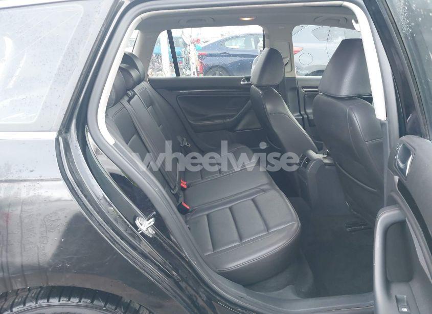 Photo 8 of 2011 Volkswagen Jetta SPORTWAGEN 2.0L TDI (VIN 3VWPL7AJ1BM654444)