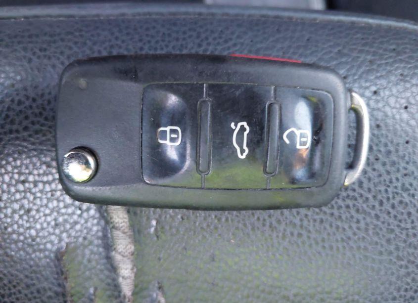 Photo 11 of 2012 Volkswagen Jetta SPORTWAGEN 2.0L TDI (VIN 3VWPL7AJ1CM622465)