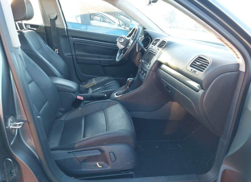 Photo 5 of 2012 Volkswagen Jetta SPORTWAGEN 2.0L TDI (VIN 3VWPL7AJ1CM622465)