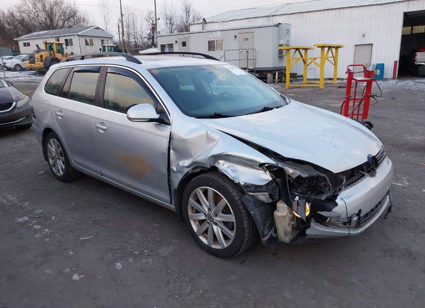 2012 Volkswagen Jetta SPORTWAGEN 2.0L TDI (VIN 3VWPL7AJ1CM713526) main photo