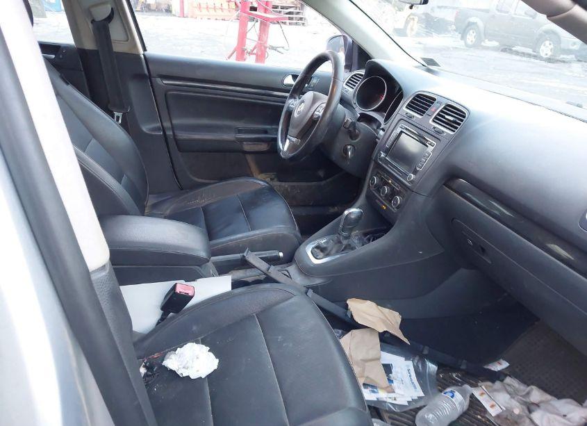 Photo 5 of 2012 Volkswagen Jetta SPORTWAGEN 2.0L TDI (VIN 3VWPL7AJ1CM713526)