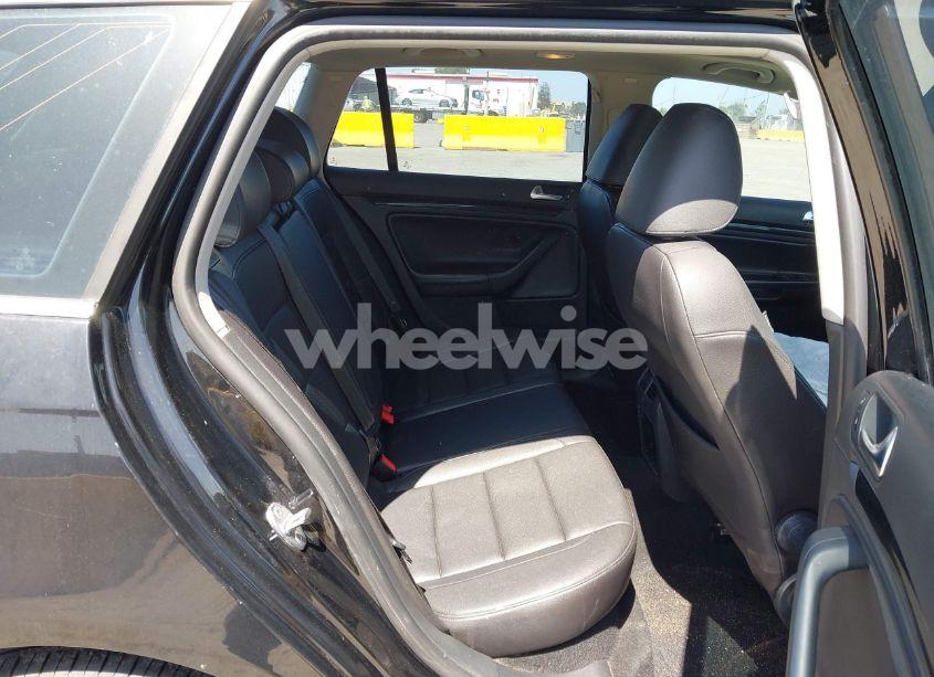 Photo 8 of 2013 Volkswagen Jetta SPORTWAGEN 2.0L TDI (VIN 3VWPL7AJ1DM602282)