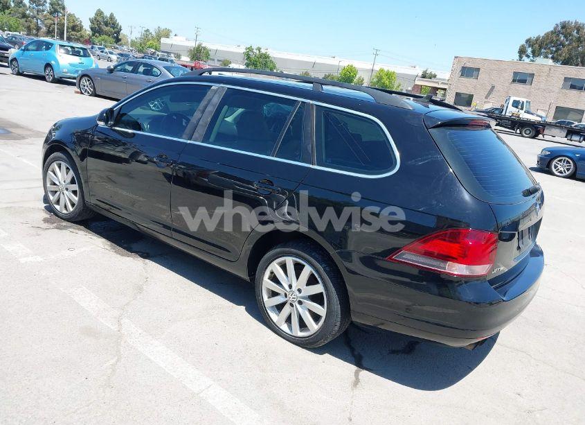 Photo 3 of 2013 Volkswagen Jetta SPORTWAGEN 2.0L TDI (VIN 3VWPL7AJ1DM692811)