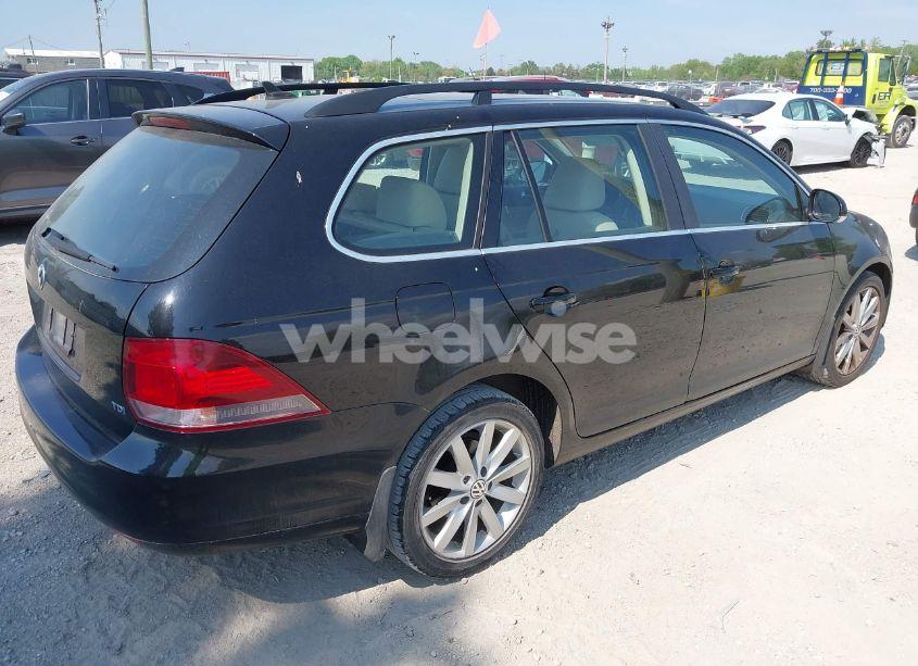 Photo 4 of 2014 Volkswagen Jetta SPORTWAGEN 2.0L TDI (VIN 3VWPL7AJ1EM605894)