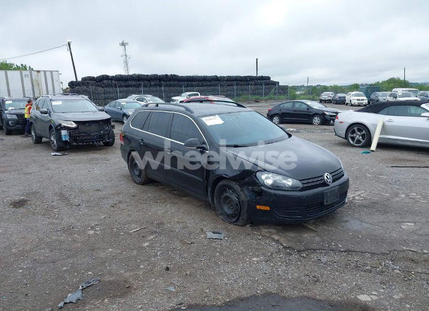 2012 Volkswagen Jetta SPORTWAGEN 2.0L TDI (VIN 3VWPL7AJ2CM634950) main photo