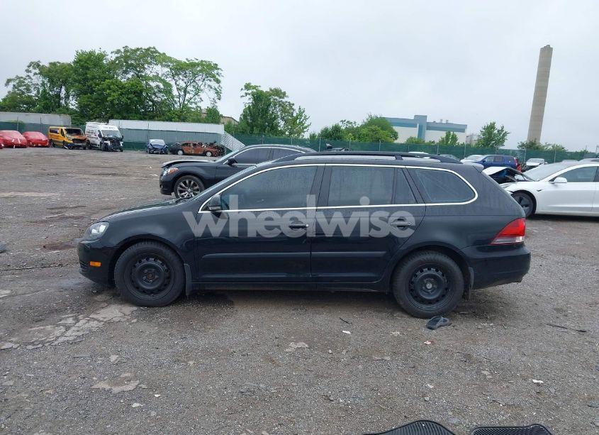 Photo 15 of 2012 Volkswagen Jetta SPORTWAGEN 2.0L TDI (VIN 3VWPL7AJ2CM634950)