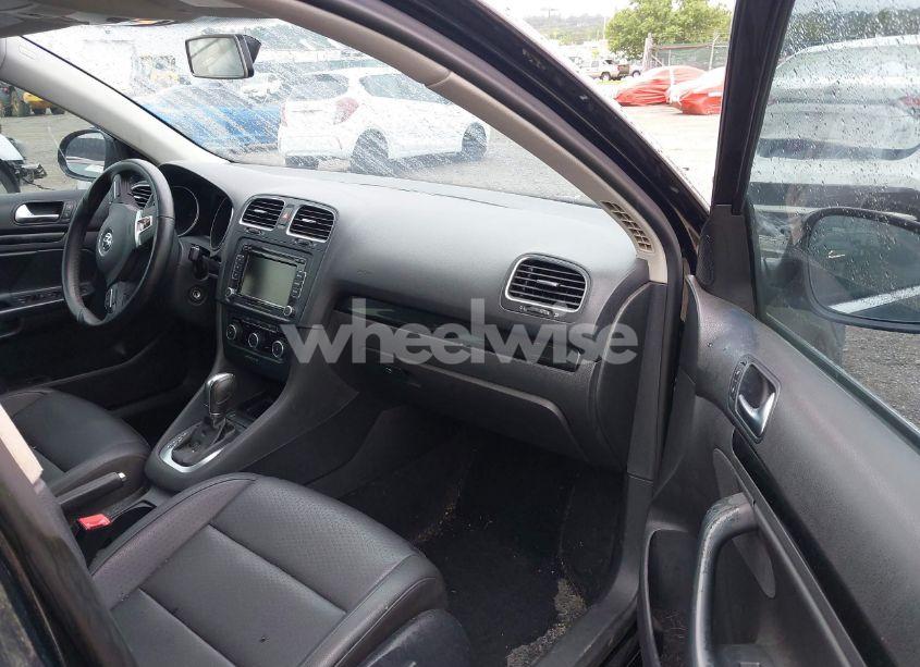 Photo 5 of 2012 Volkswagen Jetta SPORTWAGEN 2.0L TDI (VIN 3VWPL7AJ2CM634950)