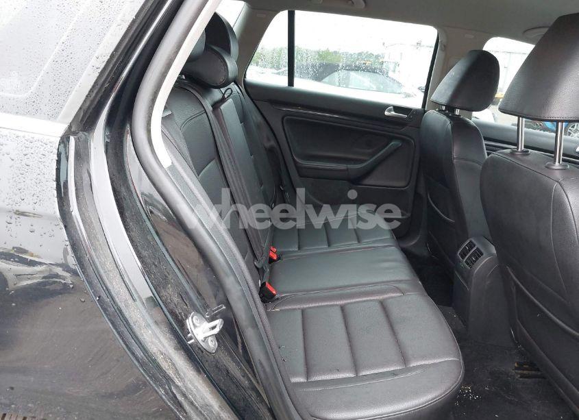 Photo 8 of 2012 Volkswagen Jetta SPORTWAGEN 2.0L TDI (VIN 3VWPL7AJ2CM634950)