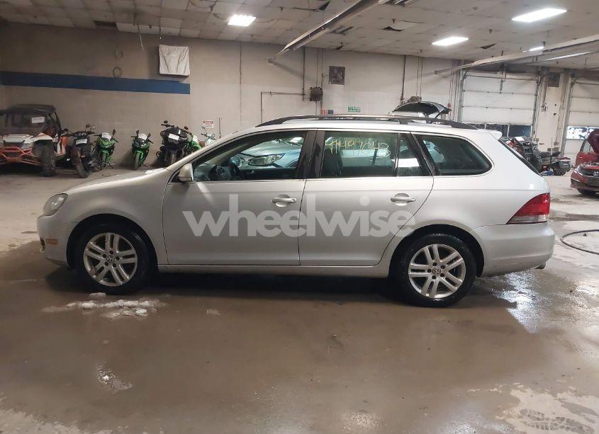 Photo 12 of 2013 Volkswagen Jetta SPORTWAGEN 2.0L TDI (VIN 3VWPL7AJ2DM693062)