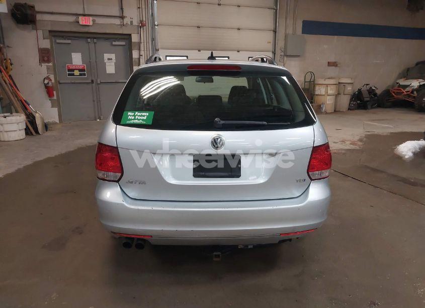 Photo 14 of 2013 Volkswagen Jetta SPORTWAGEN 2.0L TDI (VIN 3VWPL7AJ2DM693062)