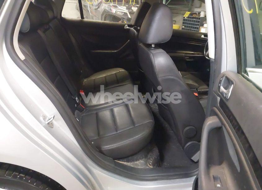 Photo 8 of 2013 Volkswagen Jetta SPORTWAGEN 2.0L TDI (VIN 3VWPL7AJ2DM693062)