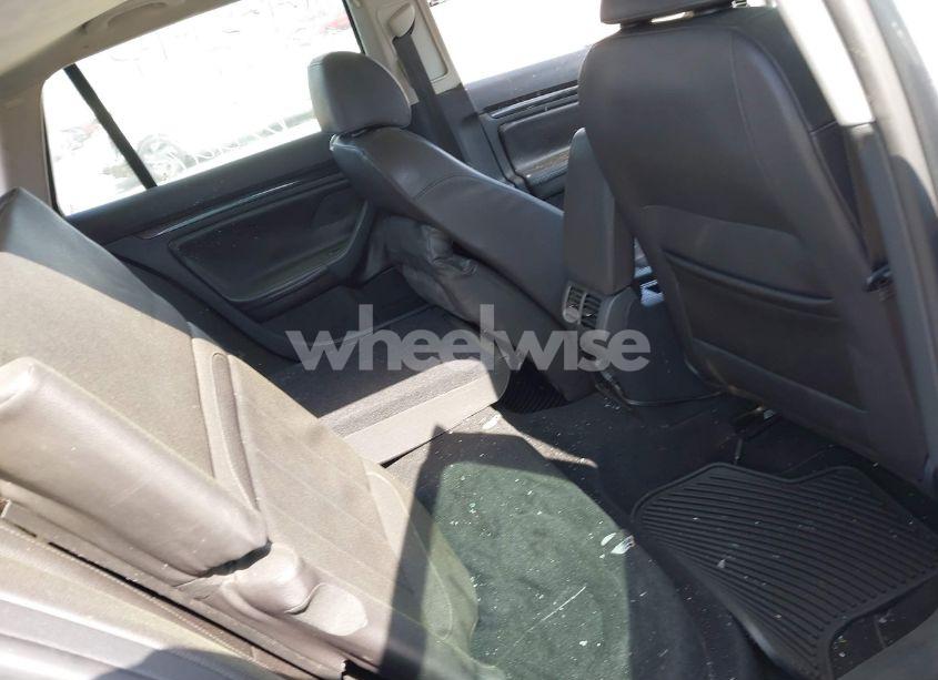 Photo 8 of 2014 Volkswagen Jetta SPORTWAGEN 2.0L TDI (VIN 3VWPL7AJ2EM602051)