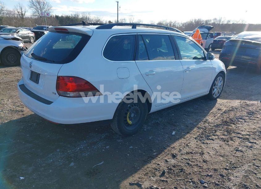 Photo 4 of 2011 Volkswagen Jetta SPORTWAGEN 2.0L TDI (VIN 3VWPL7AJ3BM698798)