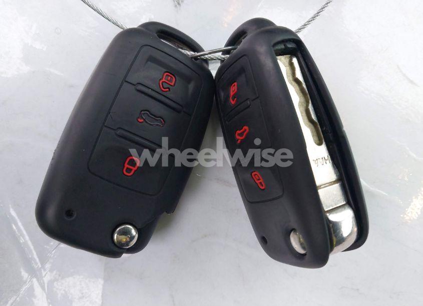 Photo 11 of 2012 Volkswagen Jetta SPORTWAGEN 2.0L TDI (VIN 3VWPL7AJ3CM657816)