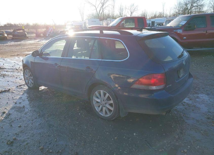 Photo 3 of 2012 Volkswagen Jetta SPORTWAGEN 2.0L TDI (VIN 3VWPL7AJ3CM688497)