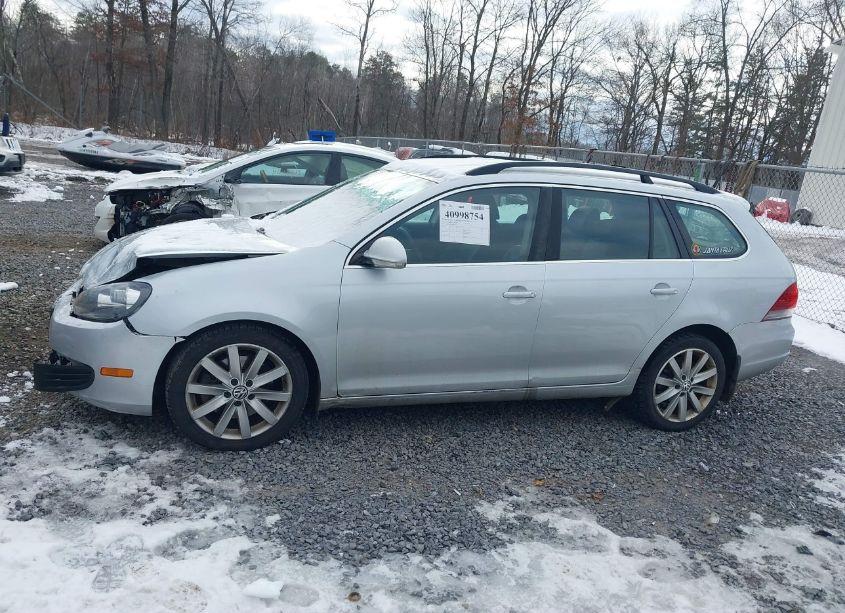 Photo 14 of 2012 Volkswagen Jetta SPORTWAGEN 2.0L TDI (VIN 3VWPL7AJ3CM714371)