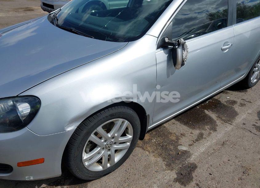 Photo 12 of 2013 Volkswagen Jetta SPORTWAGEN 2.0L TDI (VIN 3VWPL7AJ3DM694141)