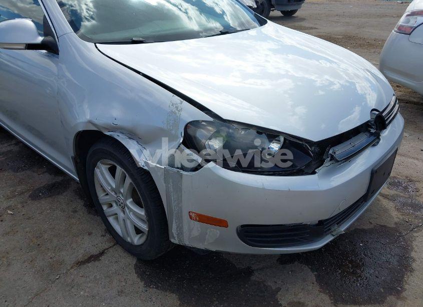 Photo 6 of 2013 Volkswagen Jetta SPORTWAGEN 2.0L TDI (VIN 3VWPL7AJ3DM694141)