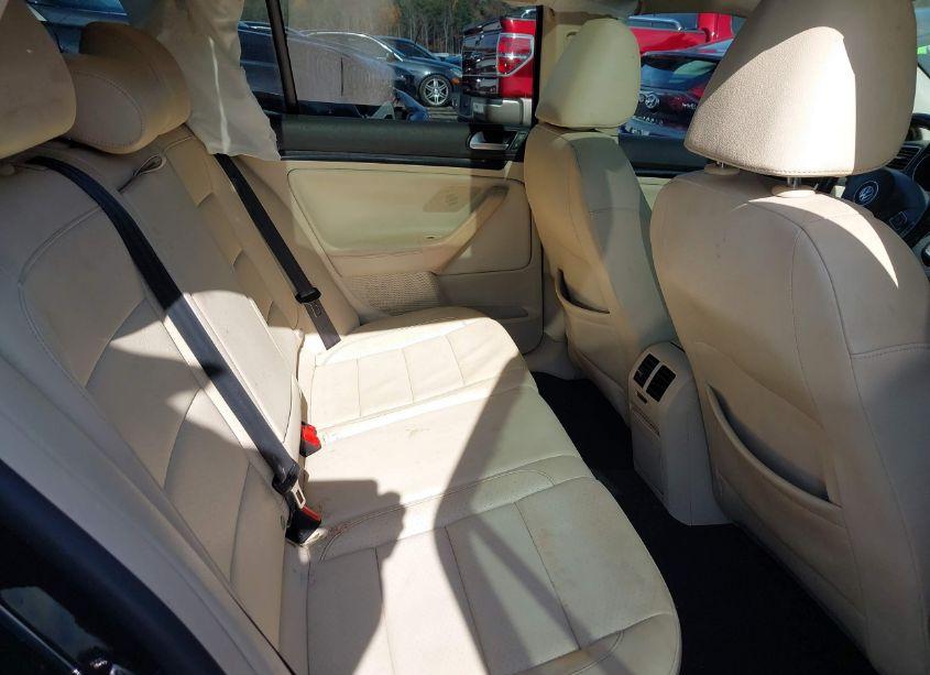 Photo 8 of 2014 Volkswagen Jetta SPORTWAGEN 2.0L TDI (VIN 3VWPL7AJ3EM612104)