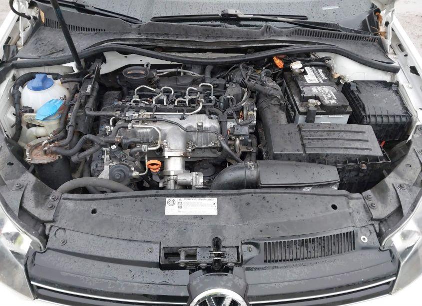 Photo 10 of 2011 Volkswagen Jetta SPORTWAGEN 2.0L TDI (VIN 3VWPL7AJ4BM617579)