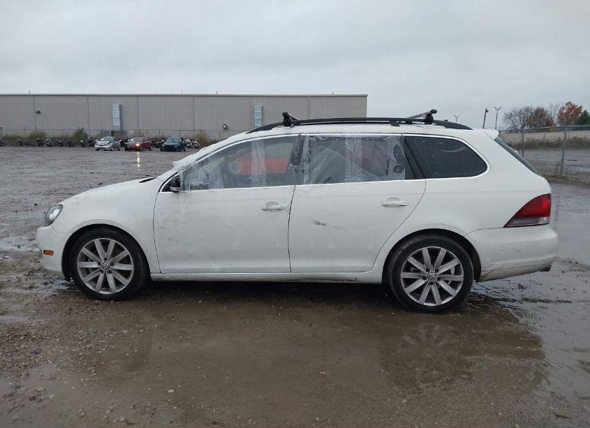 Photo 14 of 2011 Volkswagen Jetta SPORTWAGEN 2.0L TDI (VIN 3VWPL7AJ4BM617579)
