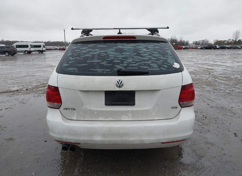 Photo 16 of 2011 Volkswagen Jetta SPORTWAGEN 2.0L TDI (VIN 3VWPL7AJ4BM617579)