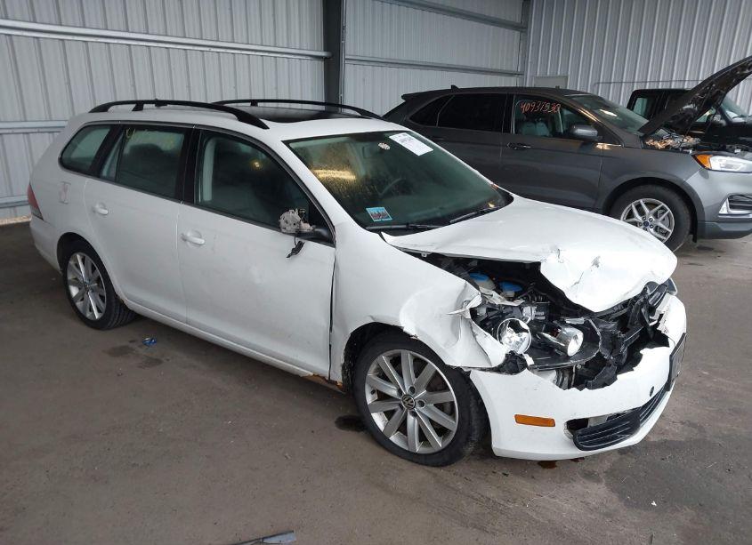 2011 Volkswagen Jetta SPORTWAGEN 2.0L TDI (VIN 3VWPL7AJ4BM637444) main photo