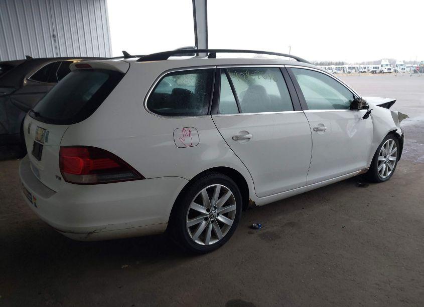 Photo 4 of 2011 Volkswagen Jetta SPORTWAGEN 2.0L TDI (VIN 3VWPL7AJ4BM637444)