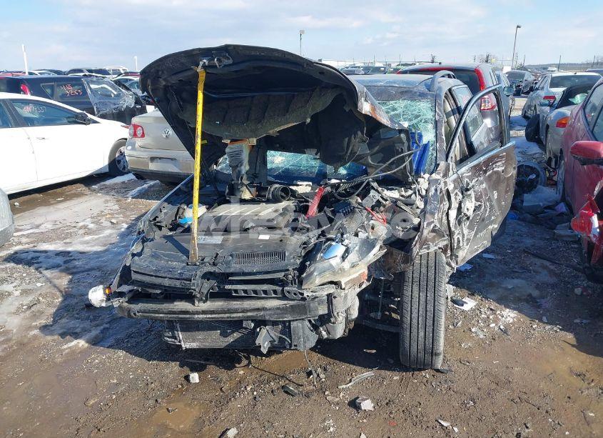 Photo 12 of 2011 Volkswagen Jetta SPORTWAGEN 2.0L TDI (VIN 3VWPL7AJ4BM655880)