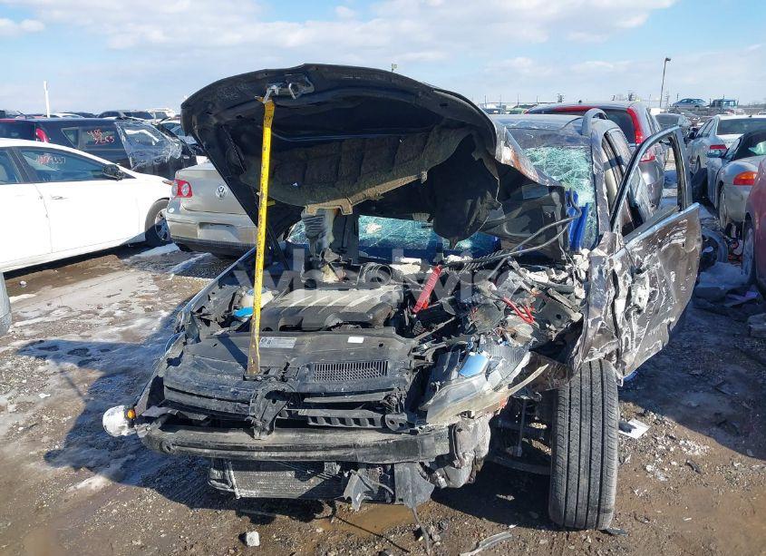 Photo 16 of 2011 Volkswagen Jetta SPORTWAGEN 2.0L TDI (VIN 3VWPL7AJ4BM655880)