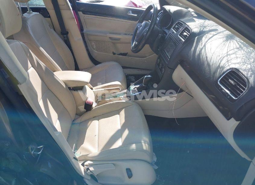 Photo 5 of 2011 Volkswagen Jetta SPORTWAGEN 2.0L TDI (VIN 3VWPL7AJ4BM655880)