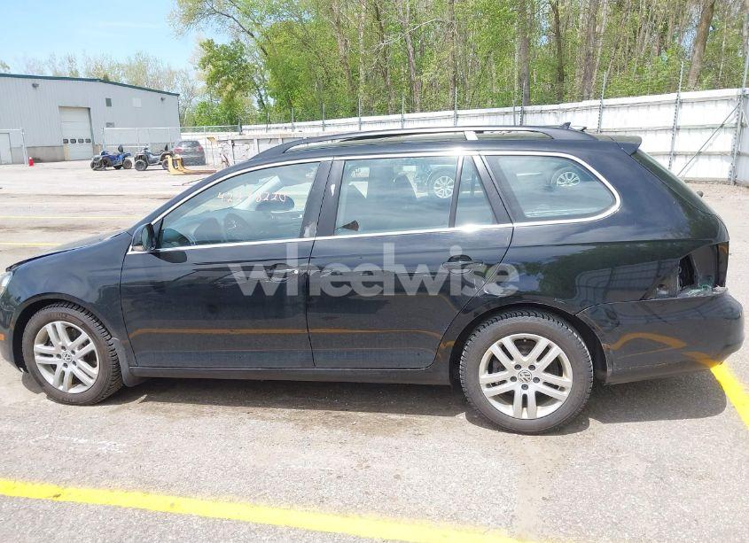 Photo 15 of 2011 Volkswagen Jetta SPORTWAGEN 2.0L TDI (VIN 3VWPL7AJ4BM699006)