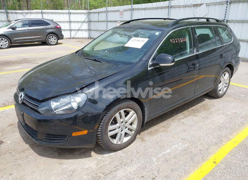Photo 2 of 2011 Volkswagen Jetta SPORTWAGEN 2.0L TDI (VIN 3VWPL7AJ4BM699006)