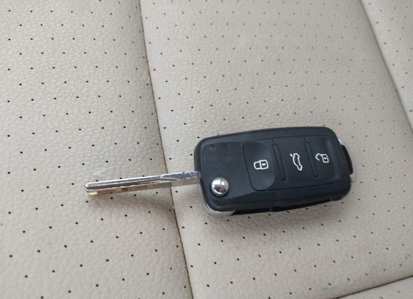 Photo 11 of 2012 Volkswagen Jetta SPORTWAGEN 2.0L TDI (VIN 3VWPL7AJ4CM668999)