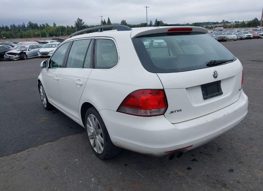 Photo 3 of 2012 Volkswagen Jetta SPORTWAGEN 2.0L TDI (VIN 3VWPL7AJ4CM668999)