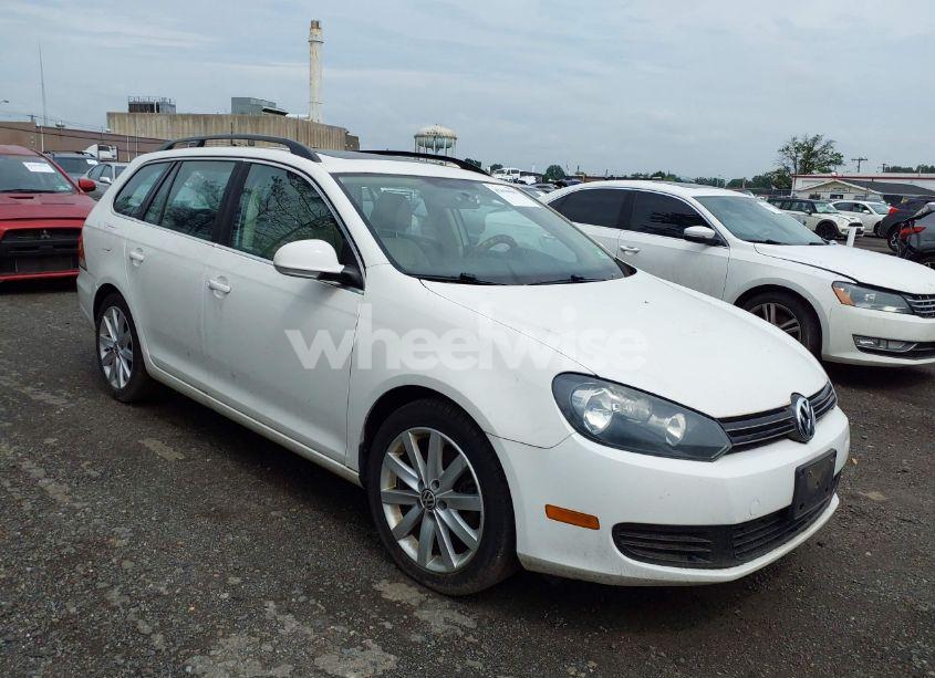 2012 Volkswagen Jetta SPORTWAGEN 2.0L TDI (VIN 3VWPL7AJ4CM686287) main photo