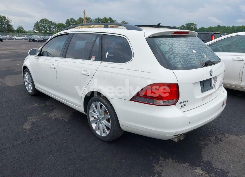 Photo 3 of 2012 Volkswagen Jetta SPORTWAGEN 2.0L TDI (VIN 3VWPL7AJ4CM708255)