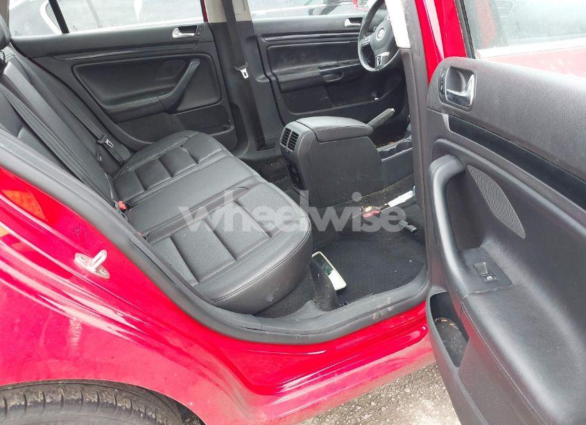 Photo 8 of 2012 Volkswagen Jetta SPORTWAGEN 2.0L TDI (VIN 3VWPL7AJ5CM692406)