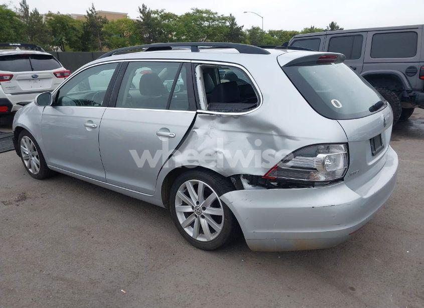 Photo 3 of 2012 Volkswagen Jetta SPORTWAGEN 2.0L TDI (VIN 3VWPL7AJ5CM713304)