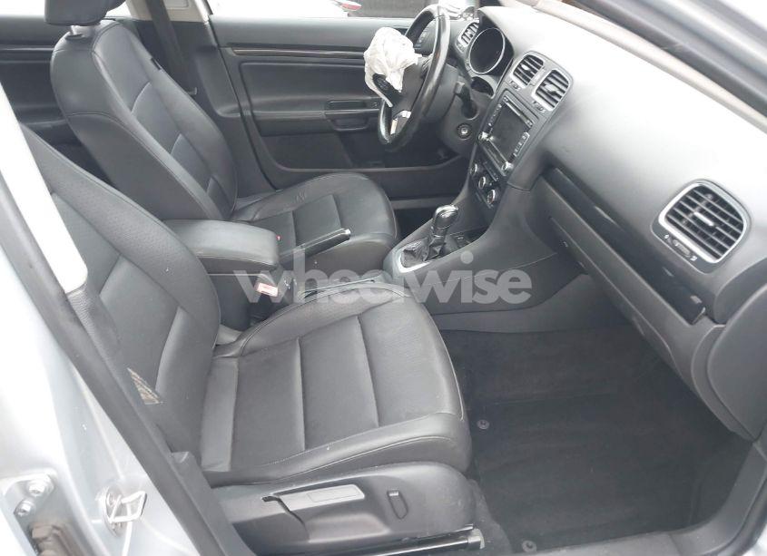 Photo 5 of 2012 Volkswagen Jetta SPORTWAGEN 2.0L TDI (VIN 3VWPL7AJ5CM713304)