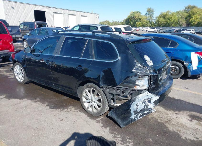 Photo 3 of 2013 Volkswagen Jetta SPORTWAGEN 2.0L TDI (VIN 3VWPL7AJ5DM645071)